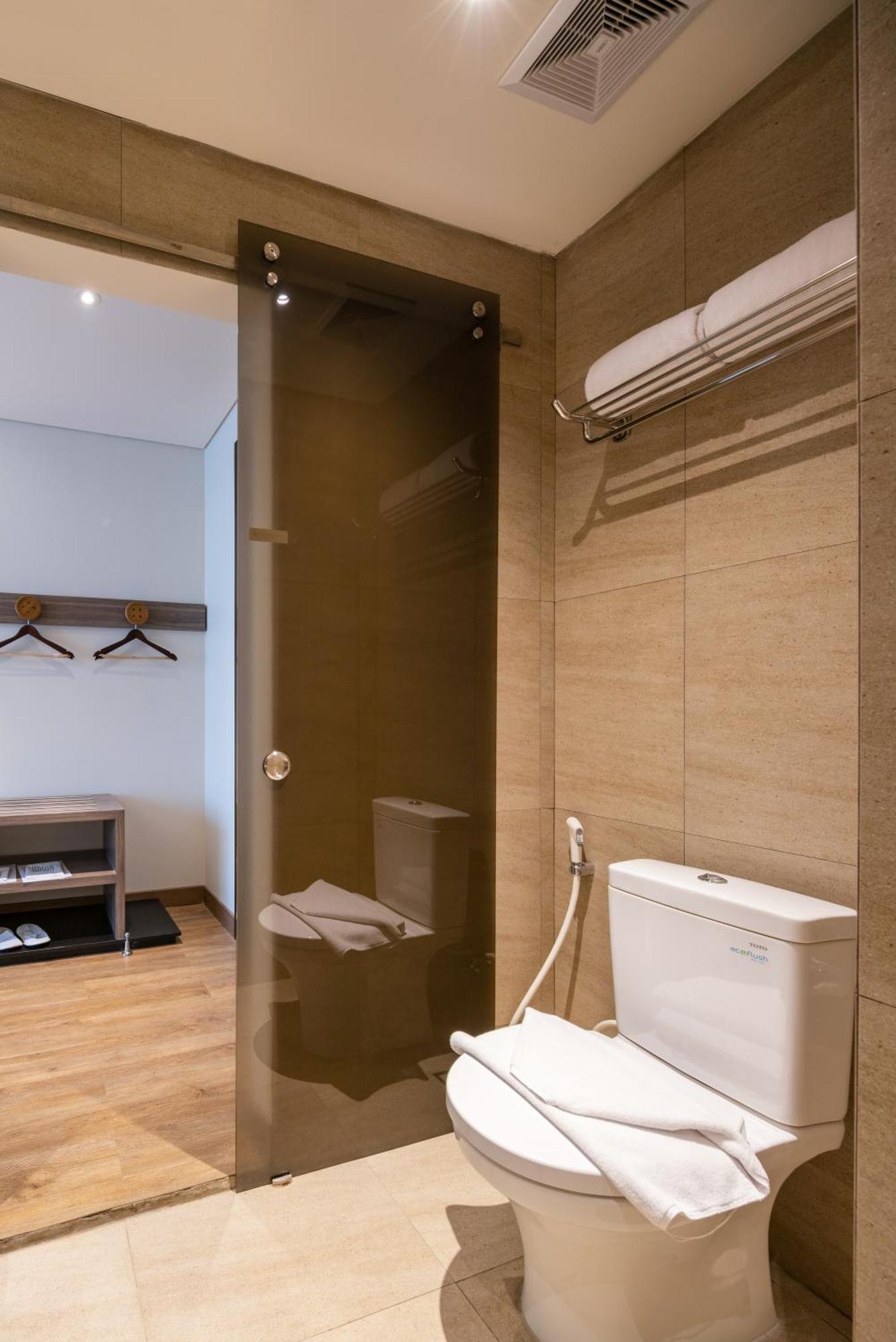 Luminor Hotel Jakarta Kota By Wh Экстерьер фото