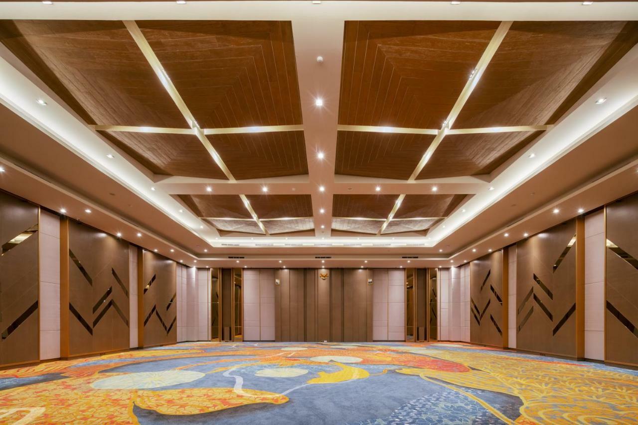 Luminor Hotel Jakarta Kota By Wh Экстерьер фото